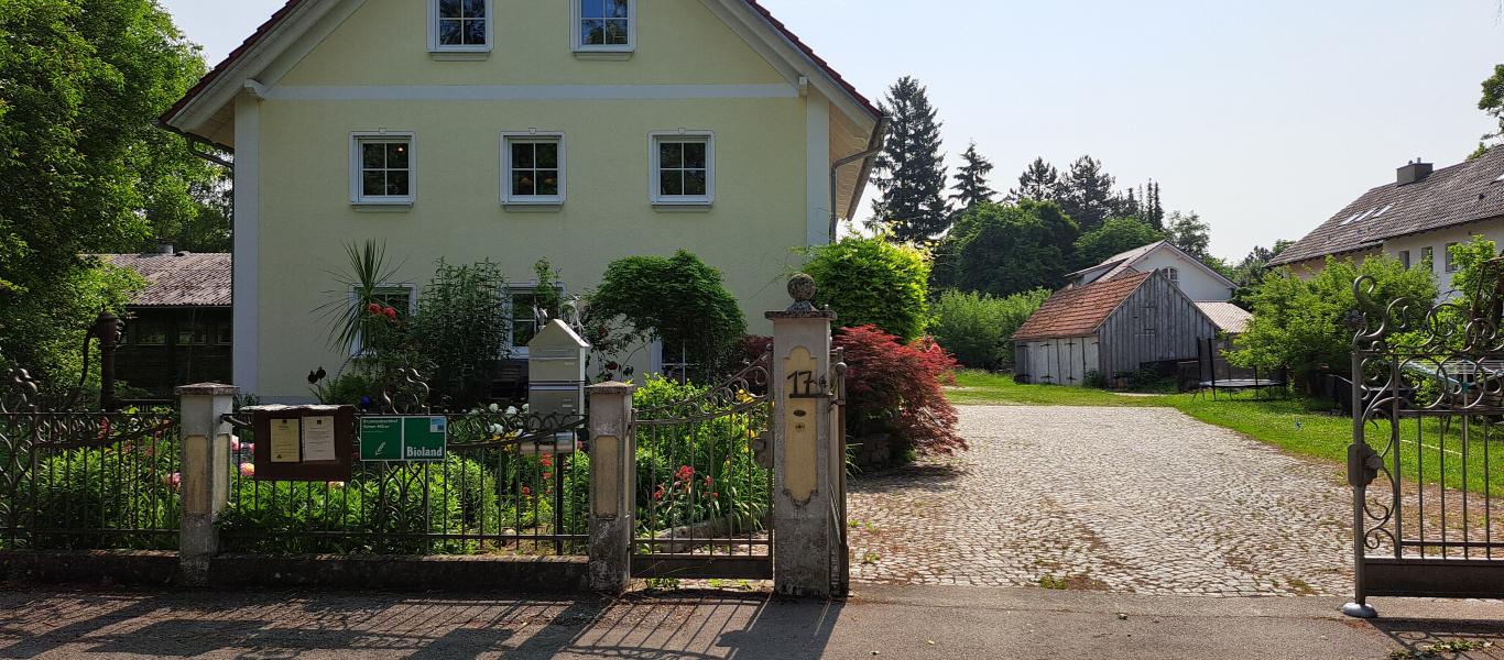 Brunnenbachhof Außenansicht